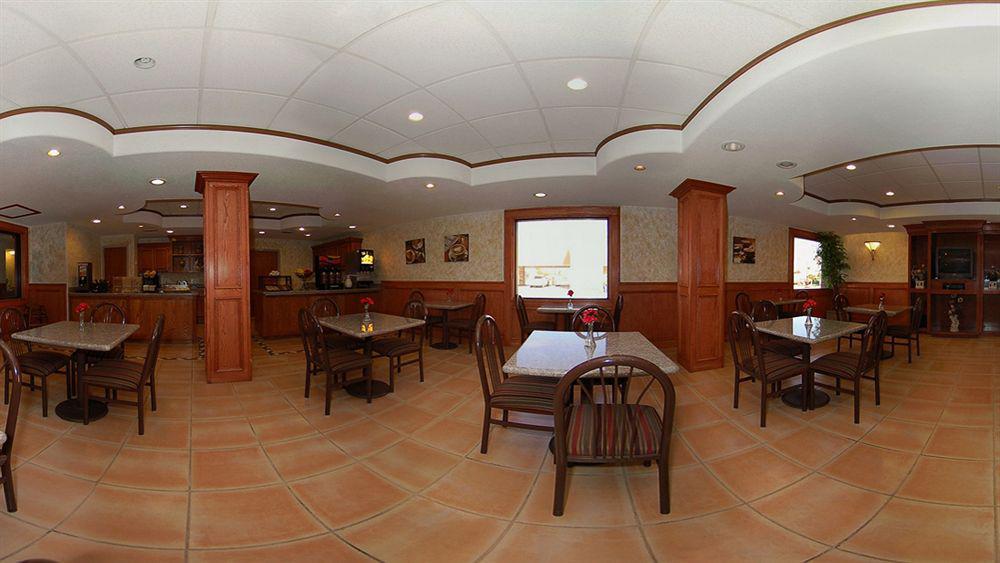 Comfort Inn Near Medical Center Мишън Екстериор снимка