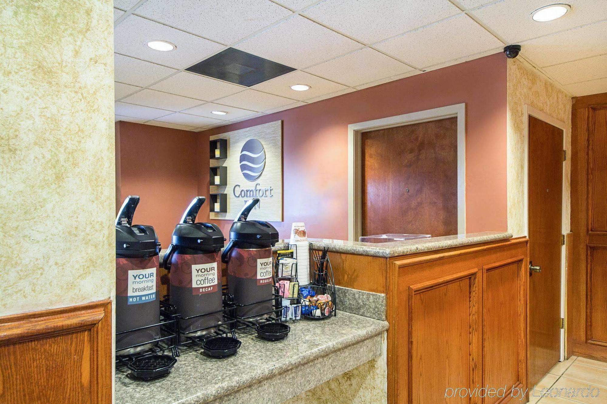 Comfort Inn Near Medical Center Мишън Екстериор снимка