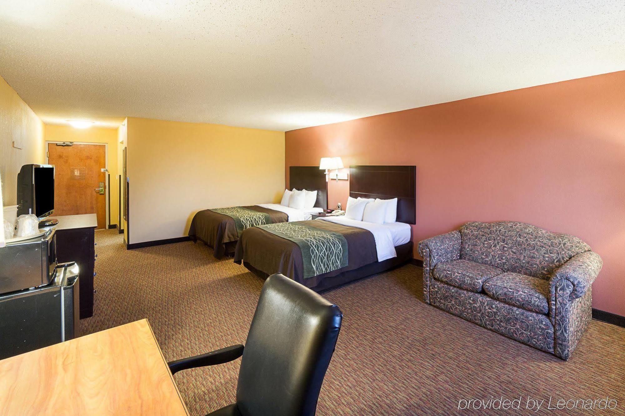 Comfort Inn Near Medical Center Мишън Екстериор снимка