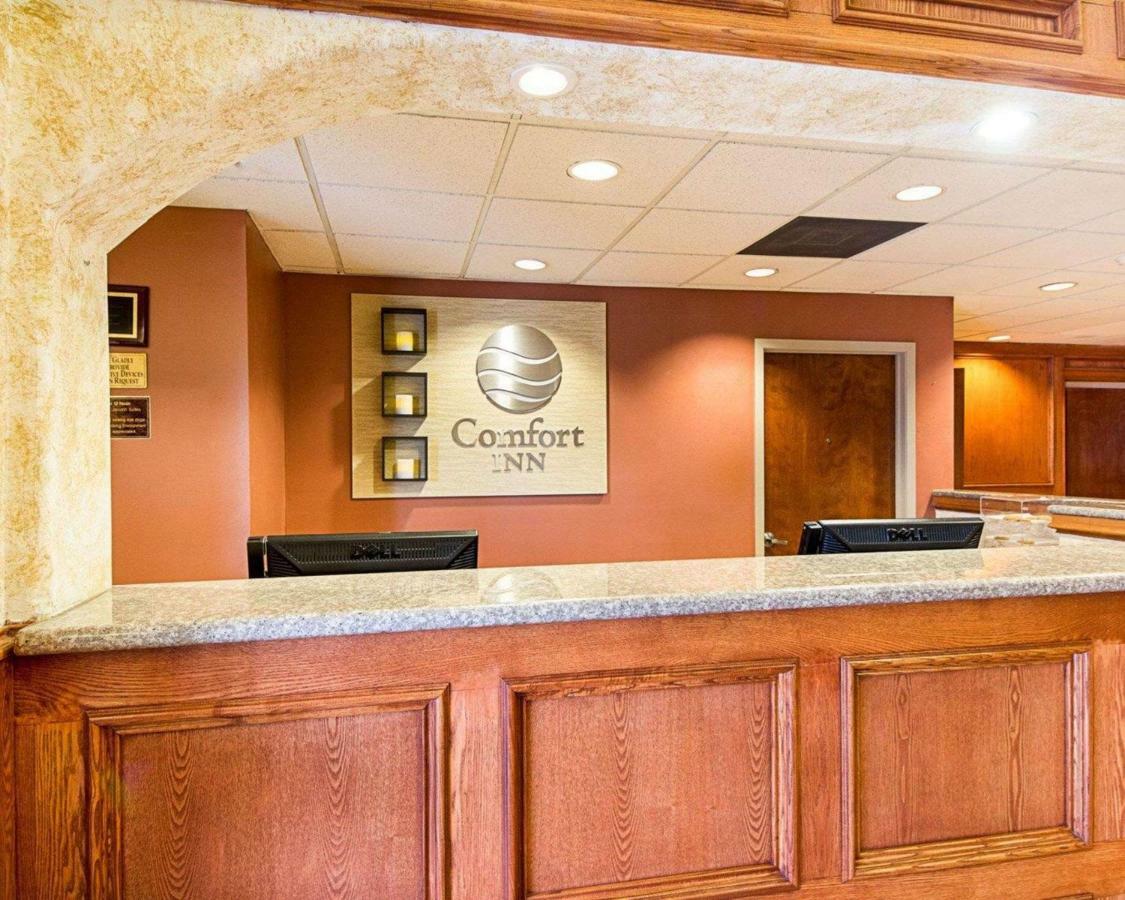 Comfort Inn Near Medical Center Мишън Екстериор снимка